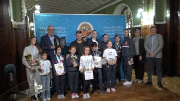 Најуспешнији суботички каратисти на свечаном пријему код градоначелника