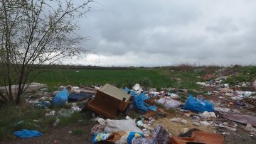 Прошле године санирано пет дивљих депонија, ове године приоритет Александровачка бара