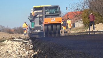 И ове године значајна улагања у асфалтирање 