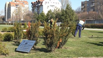 У току пролећно уређење града – у плану  нове саднице и обнова травњака