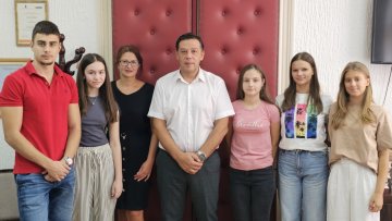 Ђаци генерације на пријему код председника општине